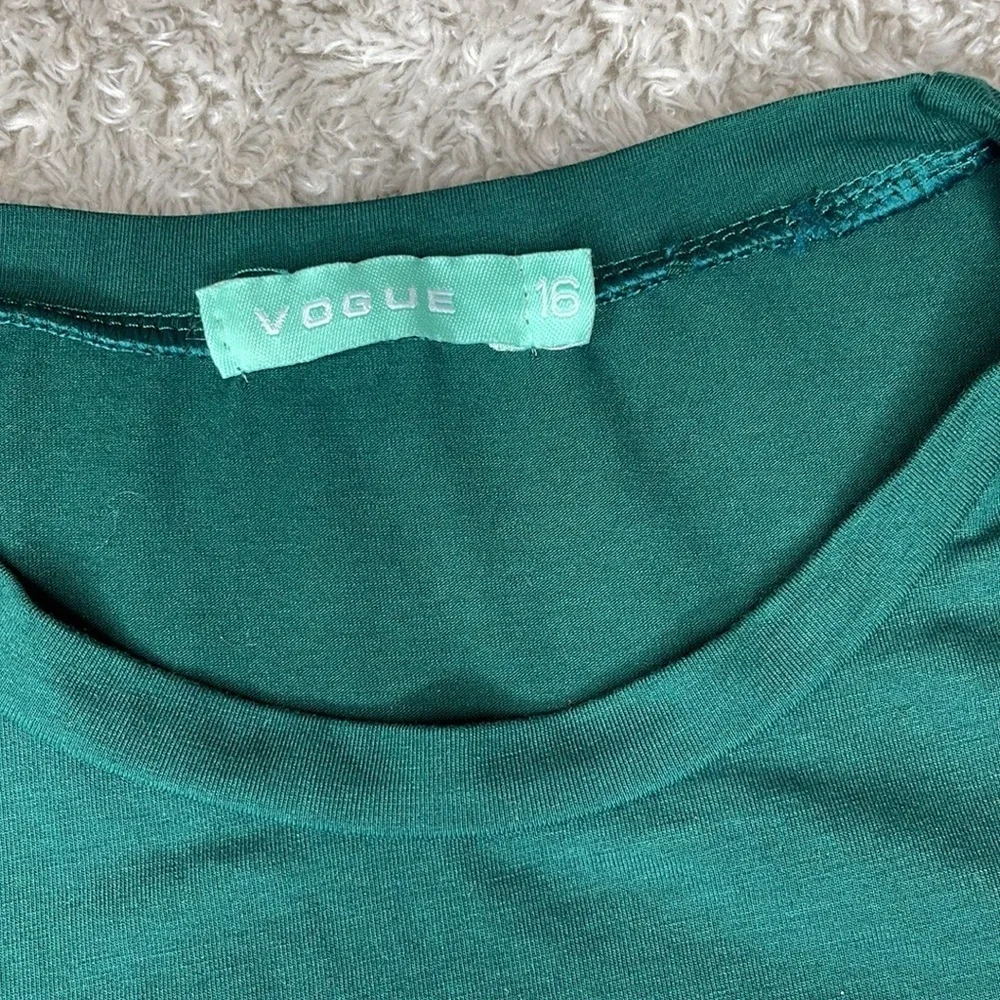 VOGUE Girls Emerald Green Queen Graphic Stripe Bodycon Dress — Size 16 XL